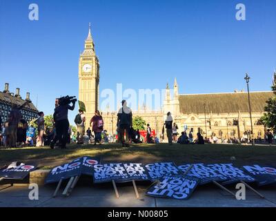 A302, London, UK. 18th July, 2016. 18th July 2016. Protestors gathered outside parliament on Parliament Square to protest about trident Credit:  Kav Dadfar/StockimoNews/Alamy Live News Stock Photo