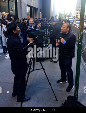 W 56th St, New York, New York, USA. 10th Nov, 2016. The media circus in front of Trump Tower. Credit:  BumbyPix/StockimoNews/Alamy Live News Stock Photo