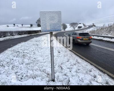 UK Weather Snow on the A44 road in the Cambrian mountains of Mid Wales Stock Photo