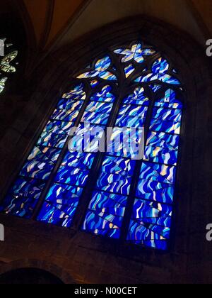 SAS Ascension memorial Hereford Cathedral - New memorial to the Special Air Service Regiment by artist John Maine unveiled at Hereford Cathedral. The nine metre installation has3,000 pieces of glass Stock Photo