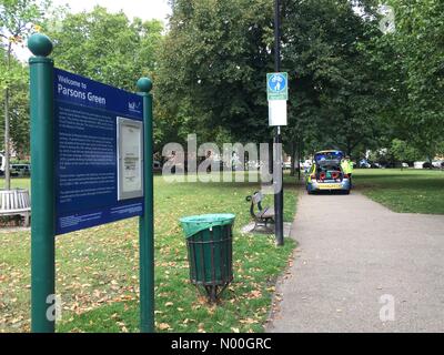 New King's Rd, London, UK. 15th Sep, 2017. Security Alert at Parsons Green underground station. Police cordon off area around Parsons Green underground station after a suspected explosion on a train Credit: amer ghazzal/StockimoNews/Alamy Live News Stock Photo