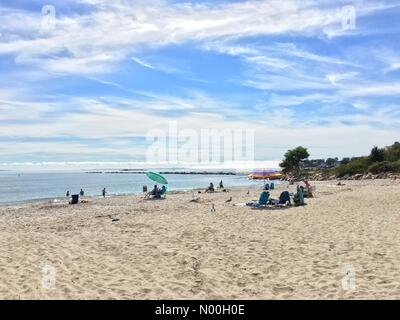 CT, USA. 26th Sep, 2017. USA Weather Rocky Neck State Park Niantic Connecticut 26 Sept 2017 Heat wave continues with temperatures close to 80 degrees people enjoy a beach day in autumn. Credit: Marianne A. Campolongo/StockimoNews/Alamy Live News Stock Photo