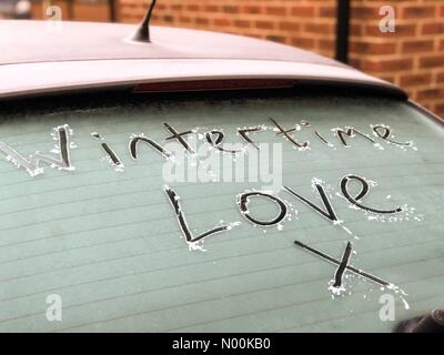 UK Weather: Frosty in Godalming. Sycamore Avenue, Godalming. 10th February 2018. Another bitterly cold start to the weekend for the Home Counties. Frosty in Godalming, Surrey. Credit: jamesjagger/StockimoNews/Alamy Live News Stock Photo