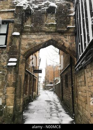 UK Weather: Sherborne, Dorset. Snow falls on the historic market town of Sherborne as the so called mini Beast from the East brings another icy blast to the South West. Stock Photo