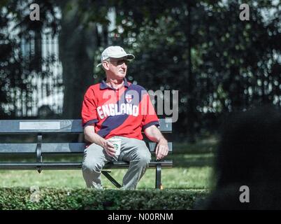 UK Weather: Hot and sunny in London. Russell Square, London. 28th June 2018. Continued heatwave conditions in the Capital today. Hot and sunny in Russell Square, London. Credit: jamesjagger/StockimoNews/Alamy Live News Stock Photo