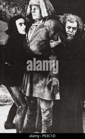 Original Film Title: DER GOLEM, WIE ER IN DIE WELT KAM. English Title ...