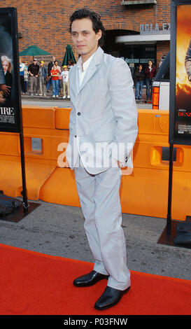 Marc Anthony arriving at the Man Of Fire Premiere at the Westwood National Theatre in Los Angeles. April 18, 2004. AnthonyMarc038 Red Carpet Event, Vertical, USA, Film Industry, Celebrities,  Photography, Bestof, Arts Culture and Entertainment, Topix Celebrities fashion /  Vertical, Best of, Event in Hollywood Life - California,  Red Carpet and backstage, USA, Film Industry, Celebrities,  movie celebrities, TV celebrities, Music celebrities, Photography, Bestof, Arts Culture and Entertainment,  Topix, vertical, one person,, from the year , 2004, inquiry tsuni@Gamma-USA.com Fashion - Full Lengt Stock Photo