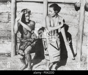 Original Film Title: MOANA.  English Title: MOANA.  Film Director: ROBERT J. FLAHERTY.  Year: 1926. Credit: PARAMOUNT PICTURES / Album Stock Photo