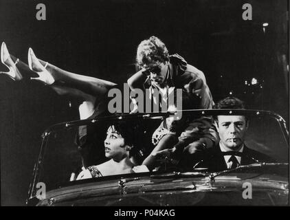 Original Film Title: DOLCE VITA, LA.  English Title: SWEET LIFE, THE.  Film Director: FEDERICO FELLINI.  Year: 1960.  Stars: MARCELLO MASTROIANNI. Credit: RIAMA-PATHE-GRAY/ASTOR-AIP / Album Stock Photo