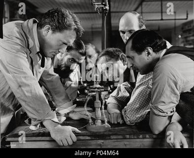 EDISON, THE MAN, Spencer Tracy, Felix Bressart, 1940 Stock Photo - Alamy