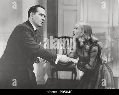 Original Film Title: I MARRIED A WITCH.  English Title: I MARRIED A WITCH.  Film Director: RENE CLAIR.  Year: 1942.  Stars: FREDRIC MARCH; VERONICA LAKE. Credit: UNITED ARTISTS / Album Stock Photo