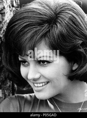 Blindfold Year 1965 Director Philip Dunne Claudia Cardinale Rock Hudson ...