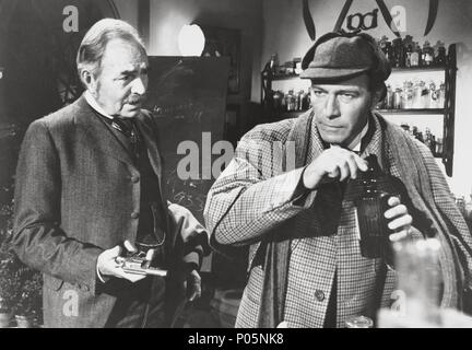 SCENE WITH JAMES MASON, MURDER BY DECREE, 1979 Stock Photo - Alamy