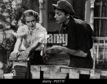 Original Film Title: STELLA DALLAS. English Title: STELLA DALLAS. Film  Director: KING VIDOR. Year: 1937. Stars: KING VIDOR; ANNE SHIRLEY; BARBARA  STANWYCK. Credit: UNITED ARTISTS / Album Stock Photo - Alamy