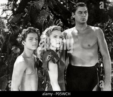 Original Film Title: TARZAN AND THE LEOPARD WOMAN.  English Title: TARZAN AND THE LEOPARD WOMAN.  Film Director: KURT NEUMANN.  Year: 1946.  Stars: JOHNNY SHEFFIELD; JOHNNY WEISSMULLER; BRENDA JOYCE. Credit: RKO / Album Stock Photo