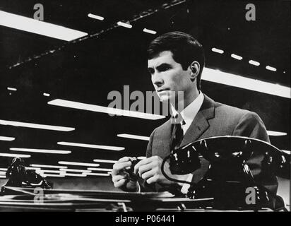 Original Film Title: LE PROCES.  English Title: TRIAL, THE.  Film Director: ORSON WELLES.  Year: 1962.  Stars: ANTHONY PERKINS. Credit: PARIS EUROPA/FICIT/HISA / Album Stock Photo