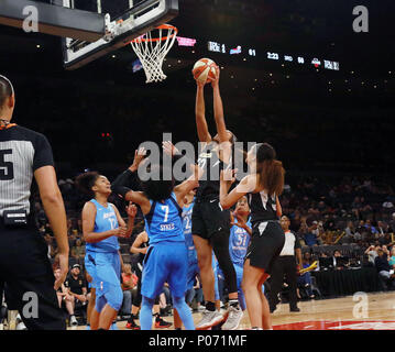 Las Vegas, Nevada, USA. 8th June, 2018. A'ja Wilson #22 of the Las Vegas Aces goes to the basket against the Atlanta Dream during their WNBA game on June 8, 2018 fat the Mandalay Bay Events Center in Las Vegas, Nevada. Credit: Marcel Thomas/ZUMA Wire/Alamy Live News Stock Photo