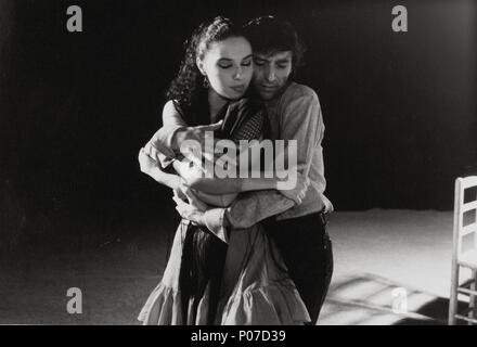 Original Film Title: CARMEN.  English Title: CARMEN.  Film Director: CARLOS SAURA.  Year: 1983.  Stars: ANTONIO GADES; LAURA DEL SOL. Credit: EMILIANO PIEDRA/TELEVISION ESPANOLA / Album Stock Photo