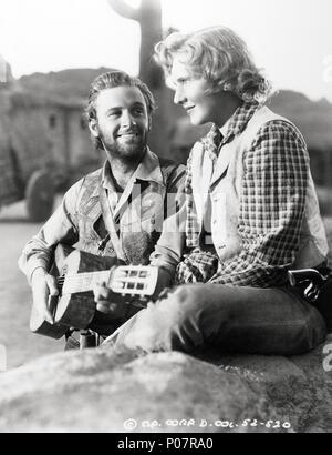 Original Film Title: ARIZONA.  English Title: ARIZONA.  Film Director: WESLEY RUGGLES.  Year: 1940.  Stars: WILLIAM HOLDEN; JEAN ARTHUR. Credit: COLUMBIA PICTURES / Album Stock Photo