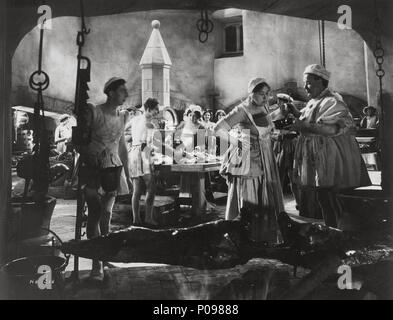 Original Film Title: THE PRIVATE LIFE OF HENRY VIII.  English Title: THE PRIVATE LIFE OF HENRY VIII.  Film Director: ALEXANDER KORDA.  Year: 1933. Credit: UNITED ARTISTS / Album Stock Photo