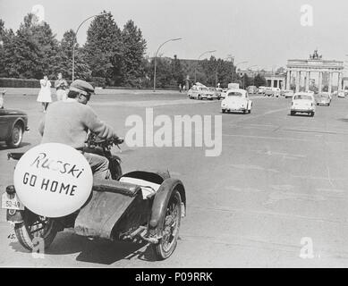 Original Film Title: ONE, TWO, THREE.  English Title: ONE, TWO, THREE.  Film Director: BILLY WILDER.  Year: 1961. Credit: MIRISCH/UNITED ARTISTS / Album Stock Photo