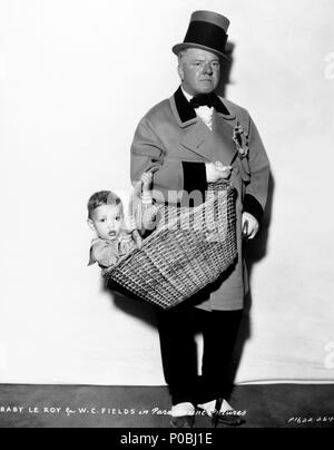 Original Film Title: THE PERSONAL HISTORY, ADVENTURES, EXPERIENCE, & OBSERVATION OF DAVID COPPERFIELD THE YOUNGER.  English Title: DAVID COPPERFIELD.  Film Director: GEORGE CUKOR.  Year: 1935.  Stars: BABY LEROY; W. C. FIELDS. Credit: M.G.M / Album Stock Photo