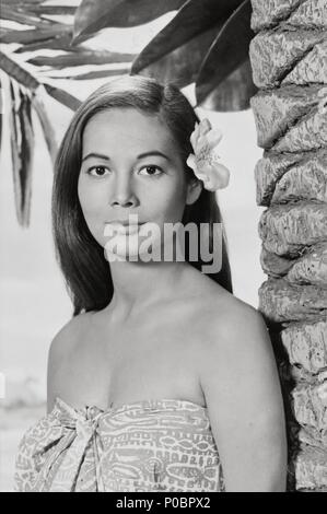 Stars: NANCY KWAN Stock Photo - Alamy