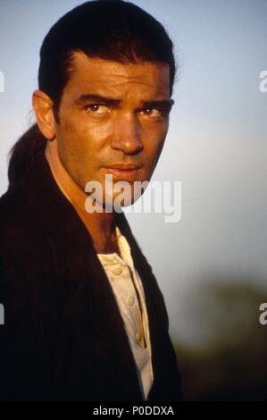 Original Film Title: DESPERADO.  English Title: DESPERADO.  Film Director: ROBERT RODRIGUEZ.  Year: 1995.  Stars: ANTONIO BANDERAS. Credit: COLUMBIA TRI STAR / TORRES, RICO / Album Stock Photo