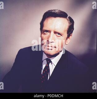 Stars: PATRICK MCGOOHAN. Stock Photo