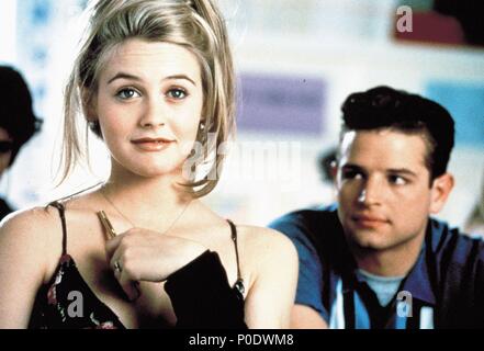 Original Film Title: CLUELESS.  English Title: CLUELESS.  Film Director: AMY HECKERLING.  Year: 1995.  Stars: ALICIA SILVERSTONE. Credit: PARAMOUNT PICTURES / Album Stock Photo
