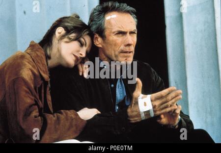 IN THE LINE OF FIRE (1993) RENE RUSSO ILF 025 Stock Photo - Alamy