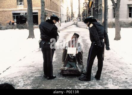 Original Film Title: TRADING PLACES.  English Title: TRADING PLACES.  Film Director: JOHN LANDIS.  Year: 1983.  Stars: EDDIE MURPHY. Credit: PARAMOUNT PICTURES / Album Stock Photo