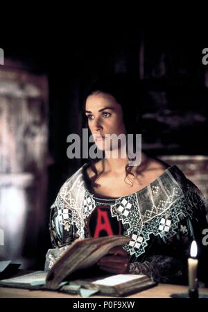 Original Film Title: THE SCARLET LETTER.  English Title: THE SCARLET LETTER.  Film Director: ROLAND JOFFE.  Year: 1995.  Stars: DEMI MOORE. Credit: CINERGI PICTURES / Album Stock Photo