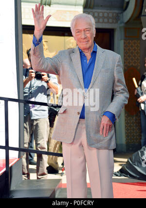 Christopher Plummer honored with hand and Footprint at the TCL Chinese Theatre in Los Angeles. March 27, 2015.a Christopher Plummer 053 ------------- Red Carpet Event, Vertical, USA, Film Industry, Celebrities,  Photography, Bestof, Arts Culture and Entertainment, Topix Celebrities fashion /  Vertical, Best of, Event in Hollywood Life - California,  Red Carpet and backstage, USA, Film Industry, Celebrities,  movie celebrities, TV celebrities, Music celebrities, Photography, Bestof, Arts Culture and Entertainment,  Topix, Three Quarters, vertical, one person,, from the year , 2015, inquiry tsun Stock Photo