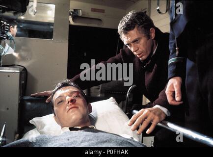 Original Film Title: BULLITT.  English Title: BULLITT.  Film Director: PETER YATES.  Year: 1968.  Stars: STEVE MCQUEEN. Credit: WARNER BROTHERS / Album Stock Photo