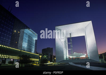 1993 HISTORICAL FOUNTAIN ARCHE DE LA FRATERNITE LA DEFENSE PARIS FRANCE Stock Photo