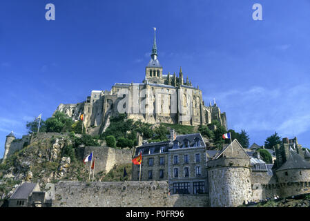 1993 HISTORICAL BENEDICTINE ABBEY MONT SAINT MICHEL ISLAND NORMANDY FRANCE Stock Photo