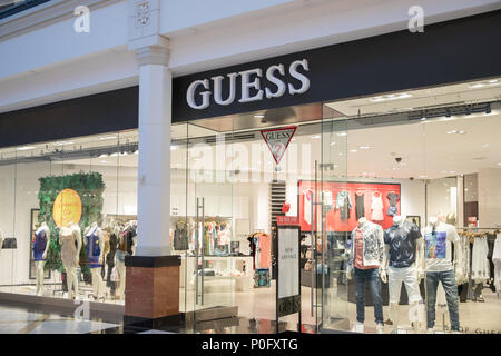 Tienda de ropa guess hot sale