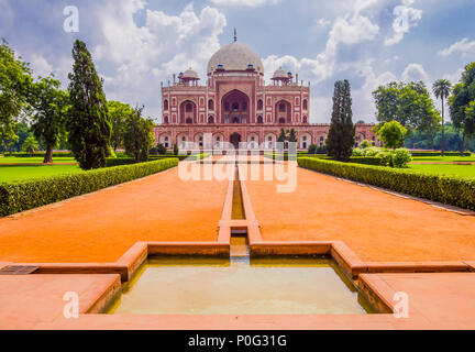Tomb of Mughal Emperor Humayun surrounded by Char Bagh gardens, Delhi, India Stock Photo