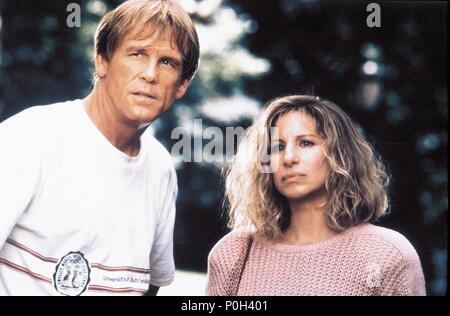 Original Film Title: THE PRINCE OF TIDES.  English Title: THE PRINCE OF TIDES.  Film Director: BARBRA STREISAND.  Year: 1991.  Stars: BARBRA STREISAND; NICK NOLTE. Credit: COLUMBIA PICTURES / Album Stock Photo