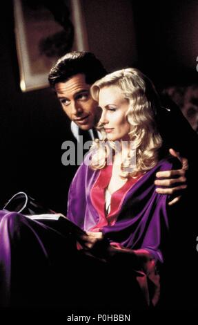 Original Film Title: THE REAL BLONDE.  English Title: THE REAL BLONDE.  Film Director: TOM DICILLO.  Year: 1997.  Stars: DARYL HANNAH; MAXWELL CAULFIELD. Credit: LAKESHORE ENTERTAINMENT / Album Stock Photo