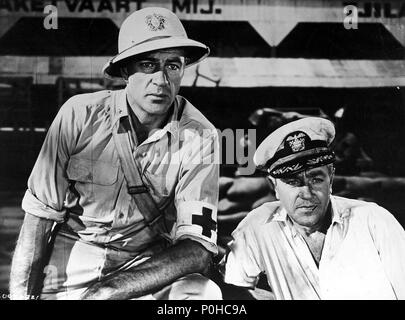 THE STORY OF DR. WASSELL, Gary Cooper (left), 1944 Stock Photo ...