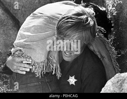 Original Film Title: TELL THEM WILLIE BOY IS HERE.  English Title: TELL THEM WILLIE BOY IS HERE.  Film Director: ABRAHAM POLONSKY.  Year: 1969.  Stars: ROBERT REDFORD. Credit: UNIVERSAL PICTURES / Album Stock Photo