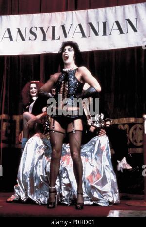 Original Film Title: THE ROCKY HORROR PICTURE SHOW.  English Title: THE ROCKY HORROR PICTURE SHOW.  Film Director: JIM SHARMAN.  Year: 1975.  Stars: TIM CURRY. Credit: 20TH CENTURY FOX / Album Stock Photo