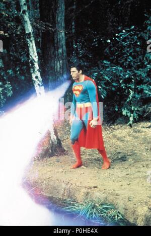 Original Film Title: SUPERMAN III.  English Title: SUPERMAN III.  Film Director: RICHARD LESTER.  Year: 1983.  Stars: CHRISTOPHER REEVE. Credit: WARNER BROTHERS / Album