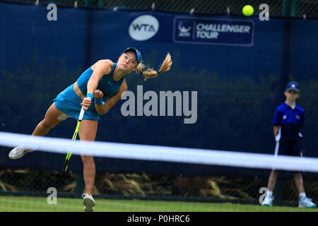 Nottingham Tennis Centre, Nottingham, UK. 9th June, 2018. Katie Swan of Great Britain serves in the women's singles Qualifying match against Abigail Tere-Apisah of Papua New Guinea Credit: Action Plus Sports/Alamy Live News Stock Photo