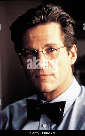 Original Film Title: THE MIRROR HAS TWO FACES. English Title: THE