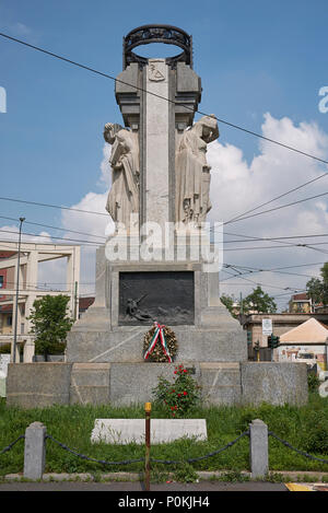Milano monumento ai Caduti di Mentana Stock Photo - Alamy