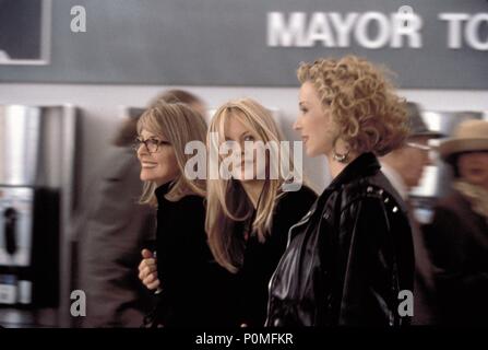 Original Film Title: HANGING UP.  English Title: HANGING UP.  Film Director: DIANE KEATON.  Year: 2000.  Stars: DIANE KEATON; LISA KUDROW; MEG RYAN. Credit: COLUMBIA PICTURES / Album Stock Photo