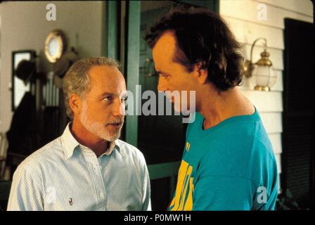 Original Film Title: WHAT ABOUT BOB?.  English Title: WHAT ABOUT BOB?.  Film Director: FRANK OZ.  Year: 1991.  Stars: RICHARD DREYFUSS; BILL MURRAY. Credit: TOUCHSTONE PICTURES / WETCHER, BARRY / Album Stock Photo